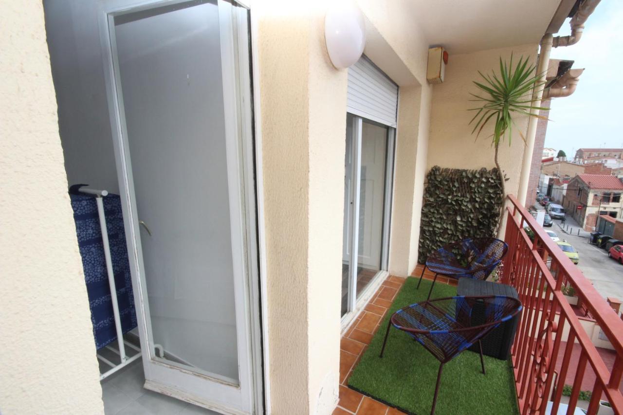 Casa En Masnou Junto A Playa Y Tren Villa Exterior photo